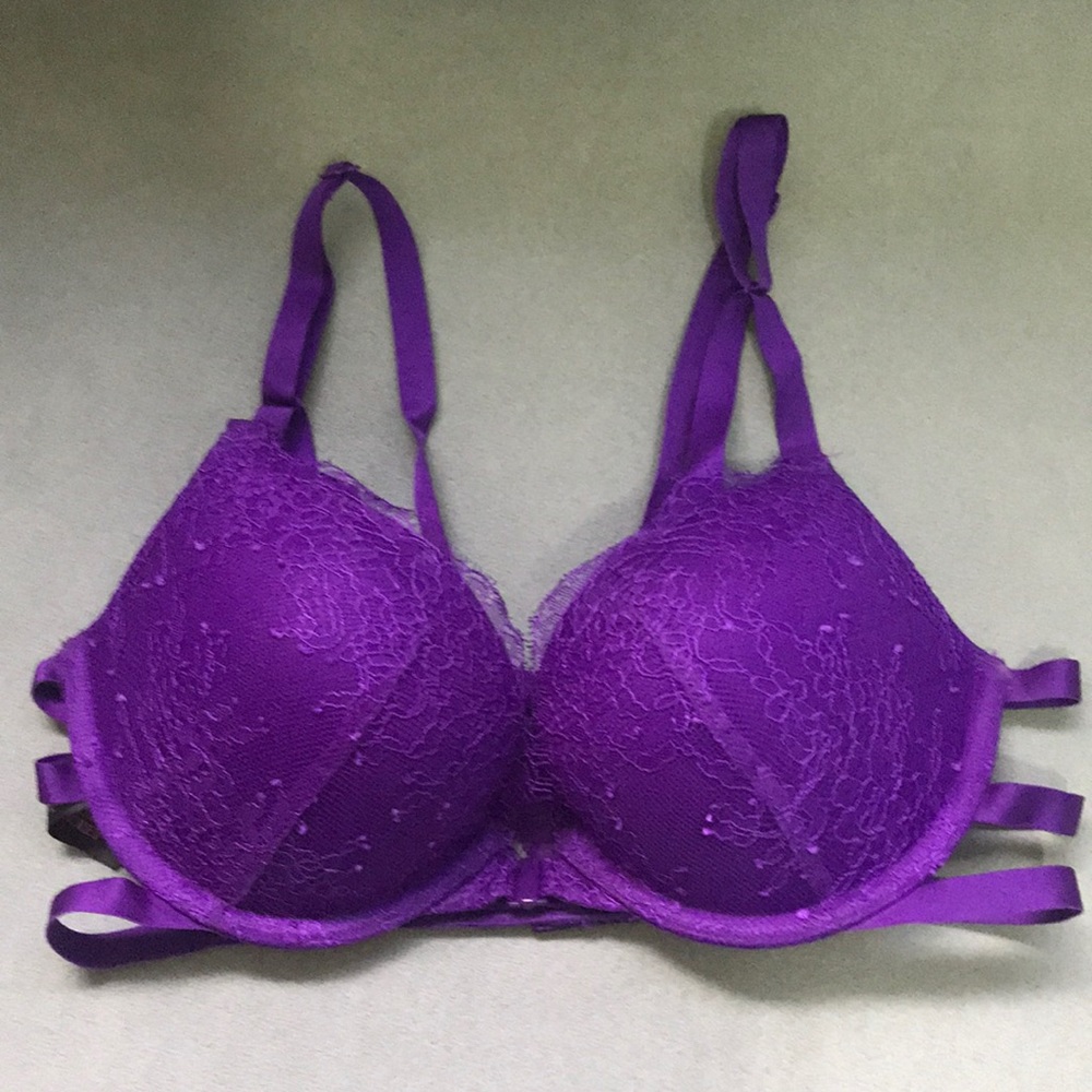 Victoria’s Secret Purple Bra 32C